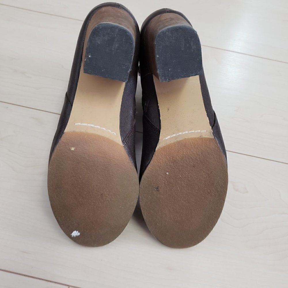 Quad Comfort by Denver Hayes Leather Ankle Booties Stacked Heel Sz 7 Brown - Picture 8 of 11